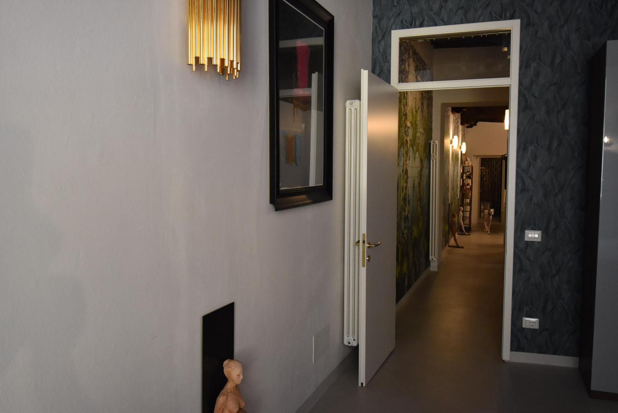 לינה וארוחת בוקר פיאטרה סנטה 50Mt Dal Duomo - Casa Amasia מראה חיצוני תמונה